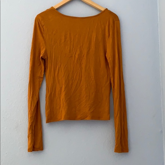 Blouse size L. - Picture 2 of 2
